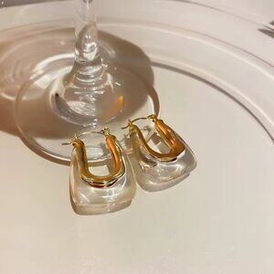 18K Gold Plated Vintage n Marbled Clear U-Shaped Huggie Hoop Earrings